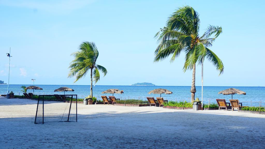 Bintan Agro Beach Resort & Spa Teluk Bakau Extérieur photo